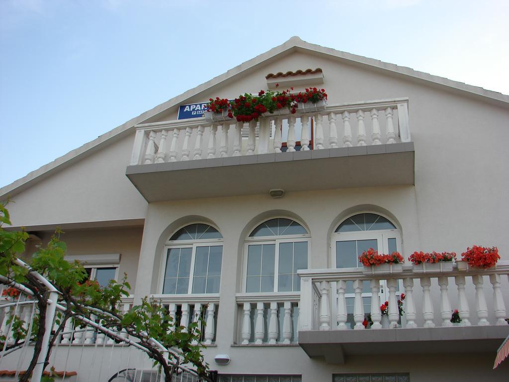 Guest House Barba Bibinje Exterior foto